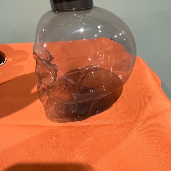 Mystic Gray Plastic Skull with Cork Lid Set - Picture 6 of 15